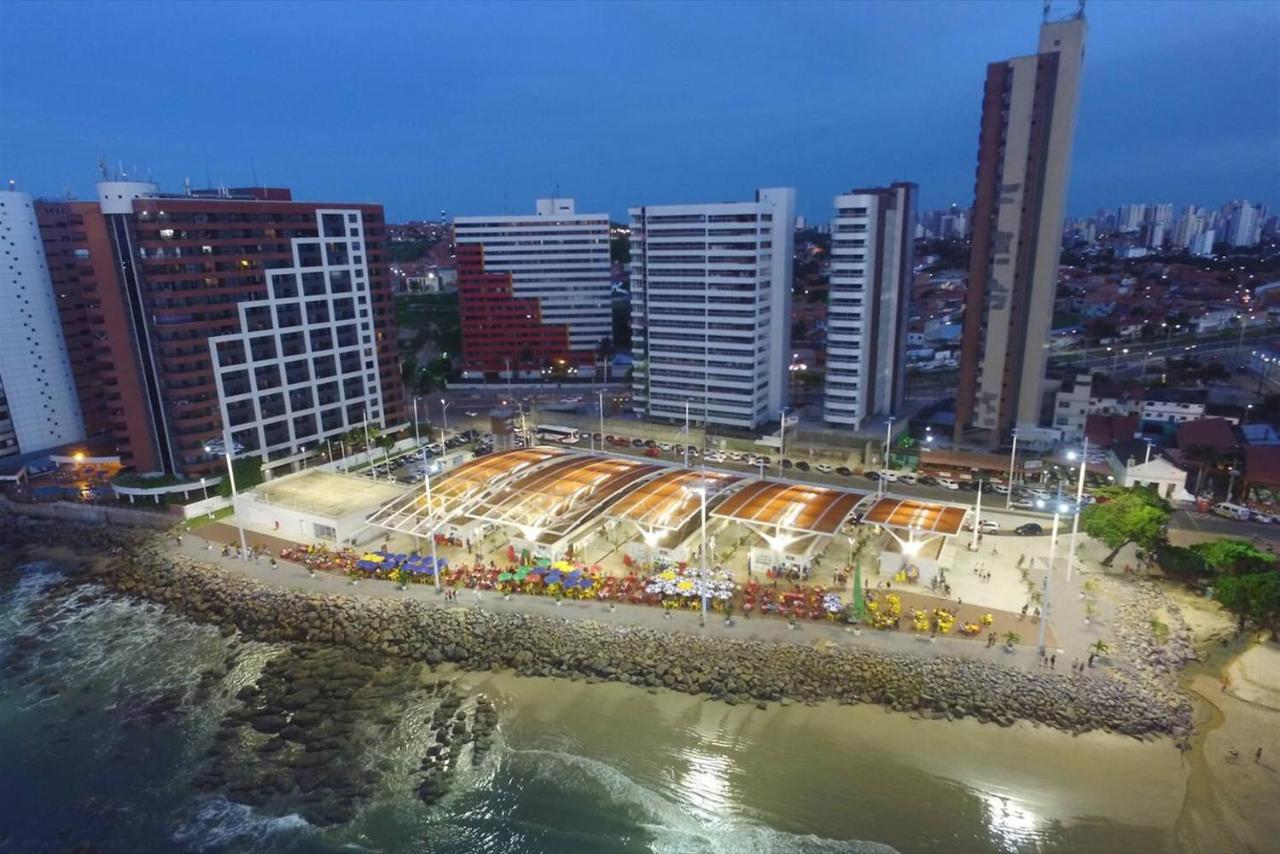Flat Luxuoso Alto Padrao Frente Mar Com 2 Suites No Iate Plaza Fortaleza  Bagian luar foto